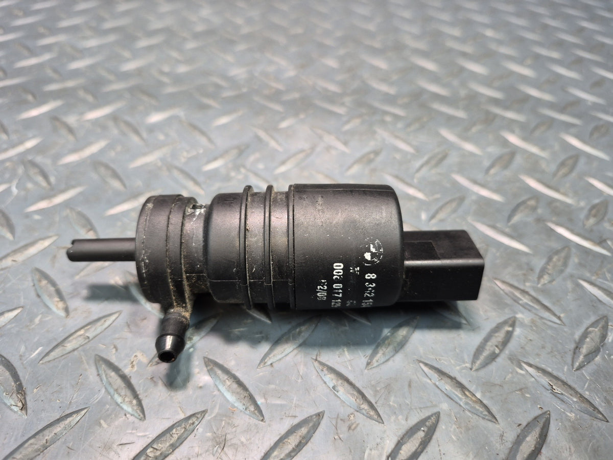 03-08 BMW E85 Z4 Windshield Washer Fluid Reservoir Pump 8362154 OEM