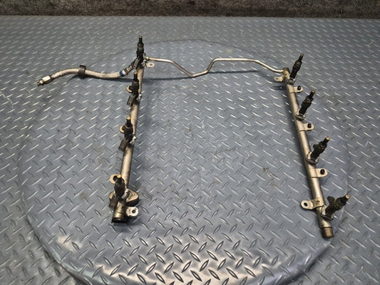 08-11 Mercedes W221 S63 AMG M156 6.3L Engine Fuel Rail w Injector Set OEM