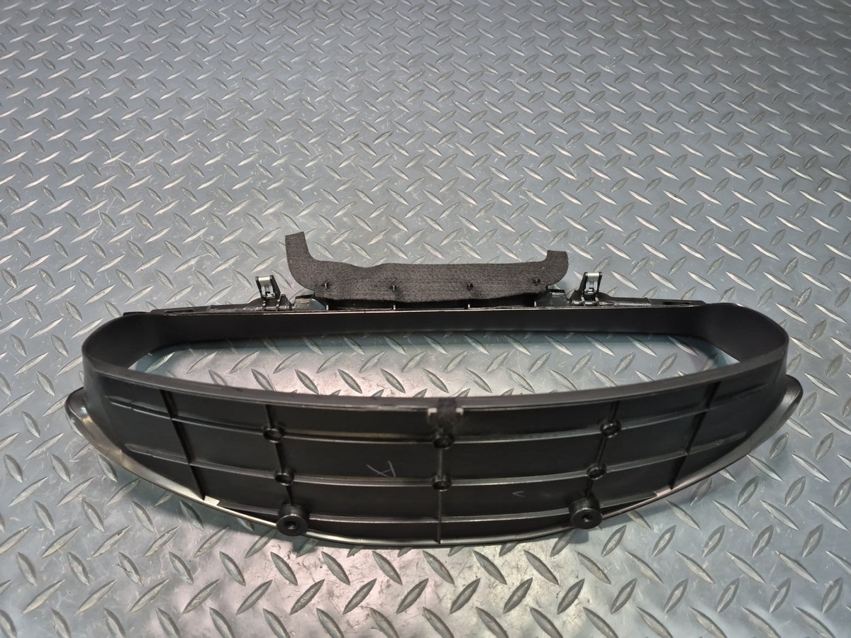 96-00 Toyota Chaser MARK2 JZX105 RHD Instrument Cluster Speedometer Trim OEM