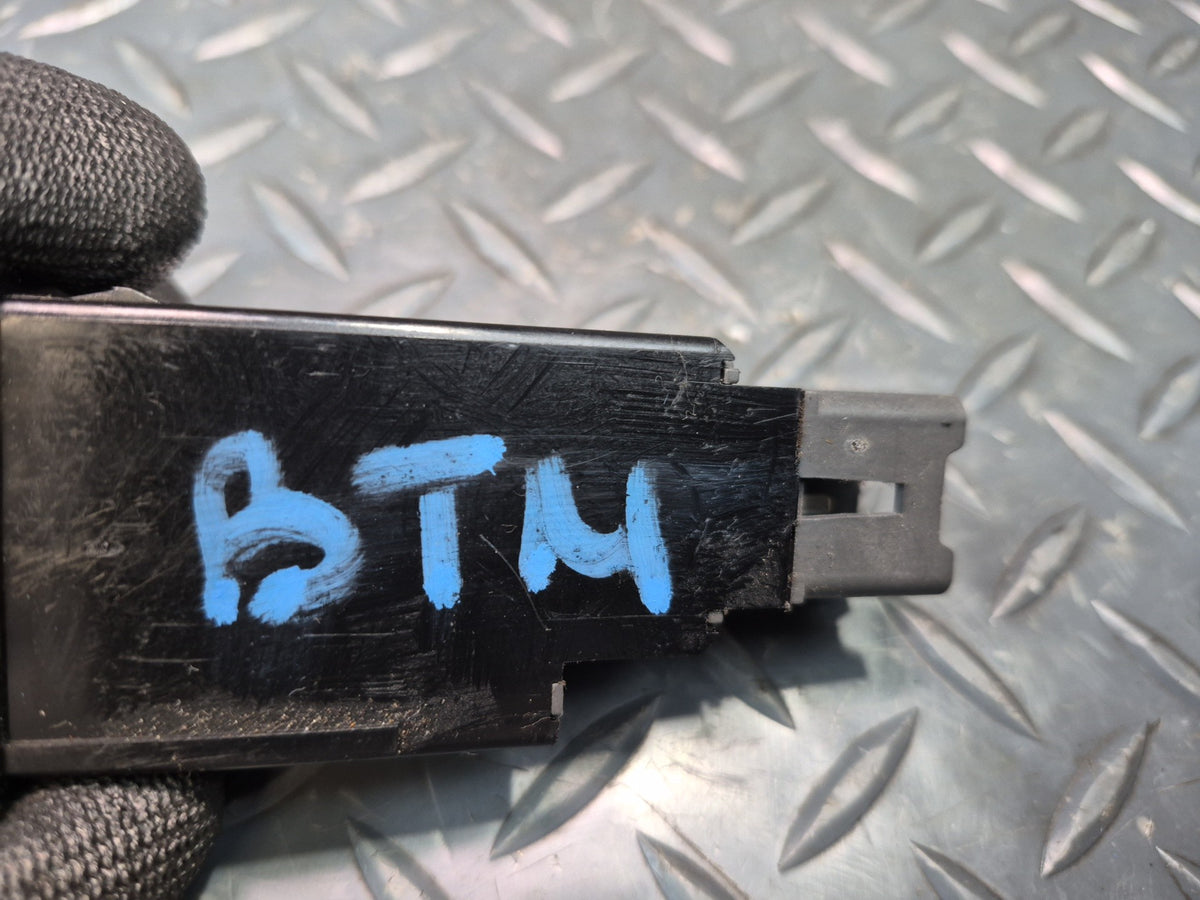 96-98 Toyota Chaser MARK2 JZX105 Side Mirror & Rear Window Defrost Switch OEM