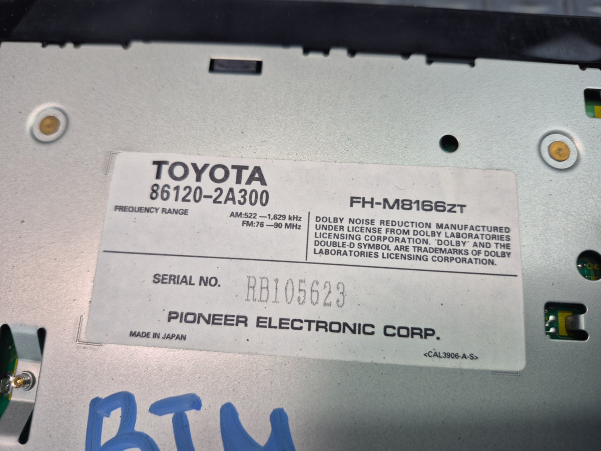 96-98 Toyota MARK2 JZX105 Pioneer Radio Stereo CD Casette Player 86120-2A300 OEM