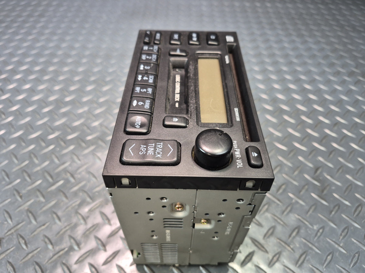 96-98 Toyota MARK2 JZX105 Pioneer Radio Stereo CD Casette Player 86120-2A300 OEM