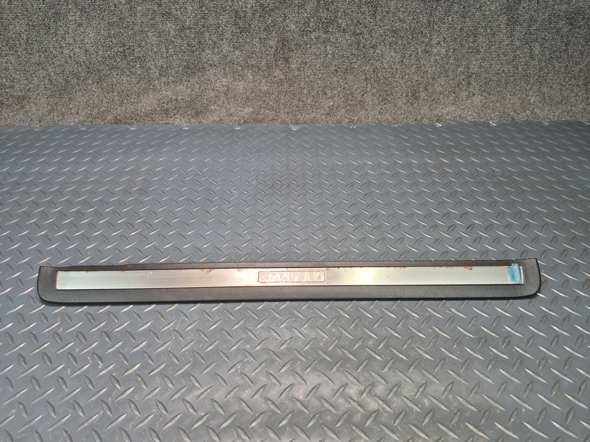 96-00 Toyota MARK2 JZX105 Set of 4 Front & Rear Door Scuff Sill Plate Trim OEM