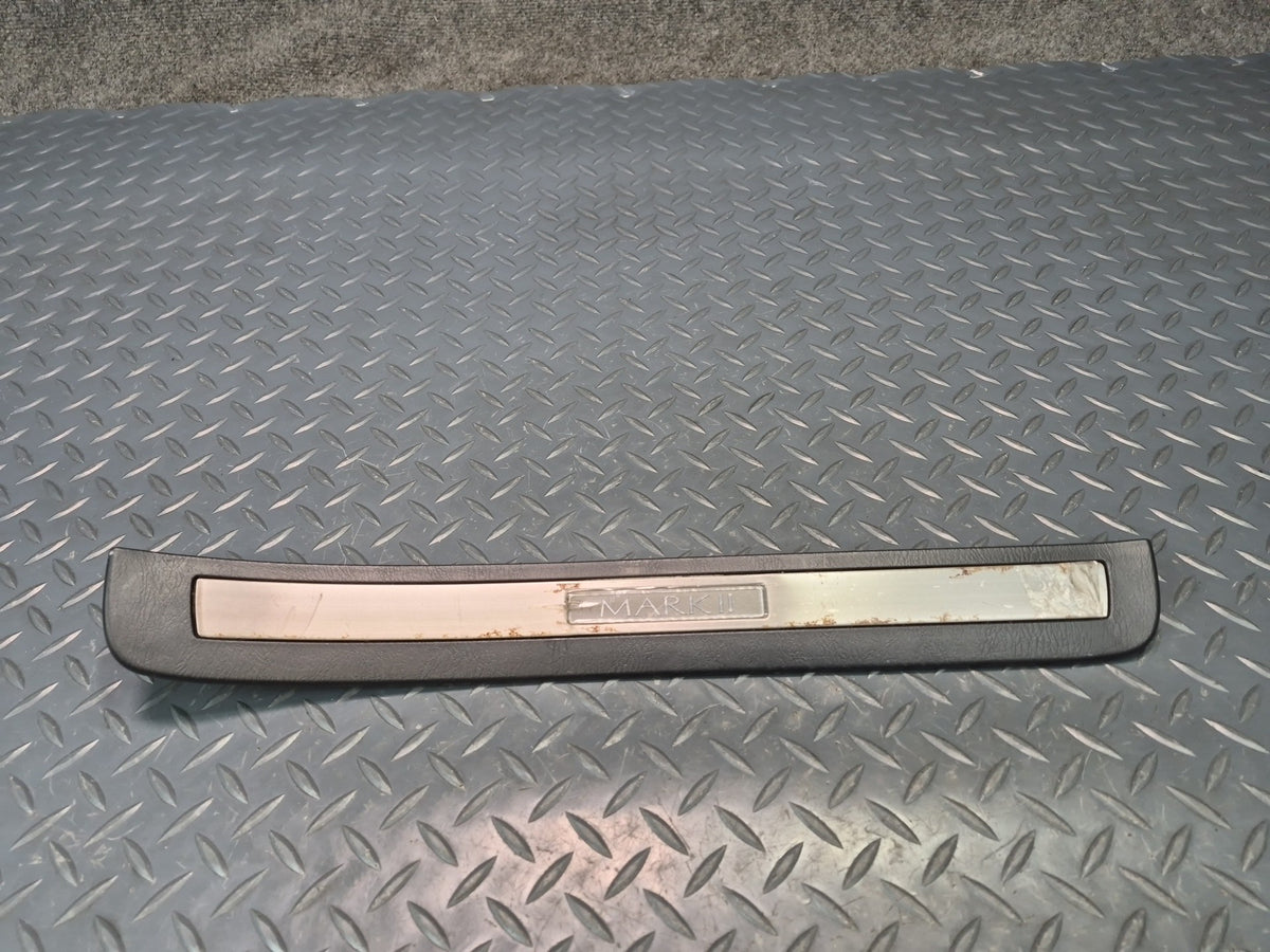 96-00 Toyota MARK2 JZX105 Set of 4 Front & Rear Door Scuff Sill Plate Trim OEM