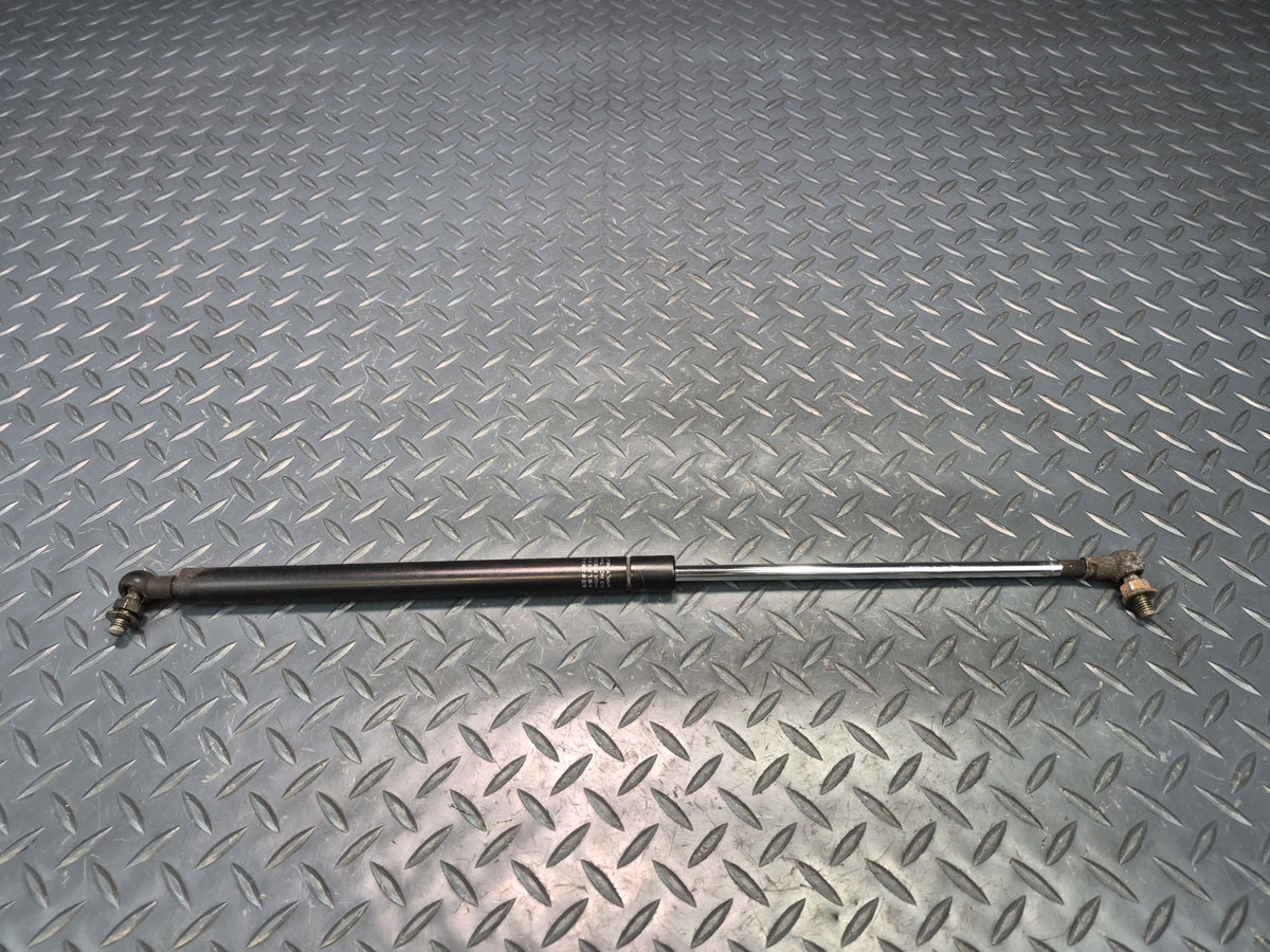 96-98 Toyota Chaser Cresta MARK2 JZX105 Hood Lift Shock Support Set of 2  OEM