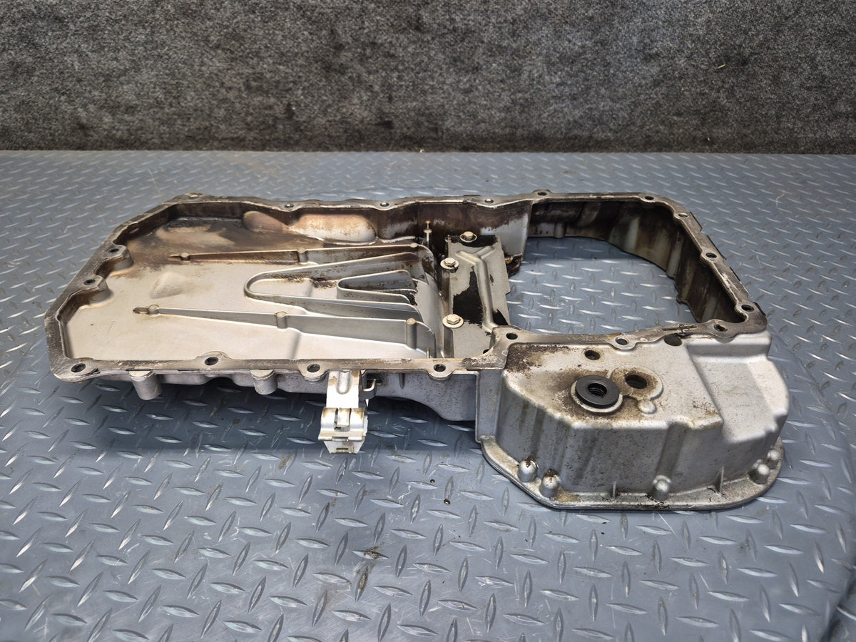 08-11 Mercedes W221 S63 AMG 6.3L M156 Engine Motor Upper Oil Pan 1560140702 OEM