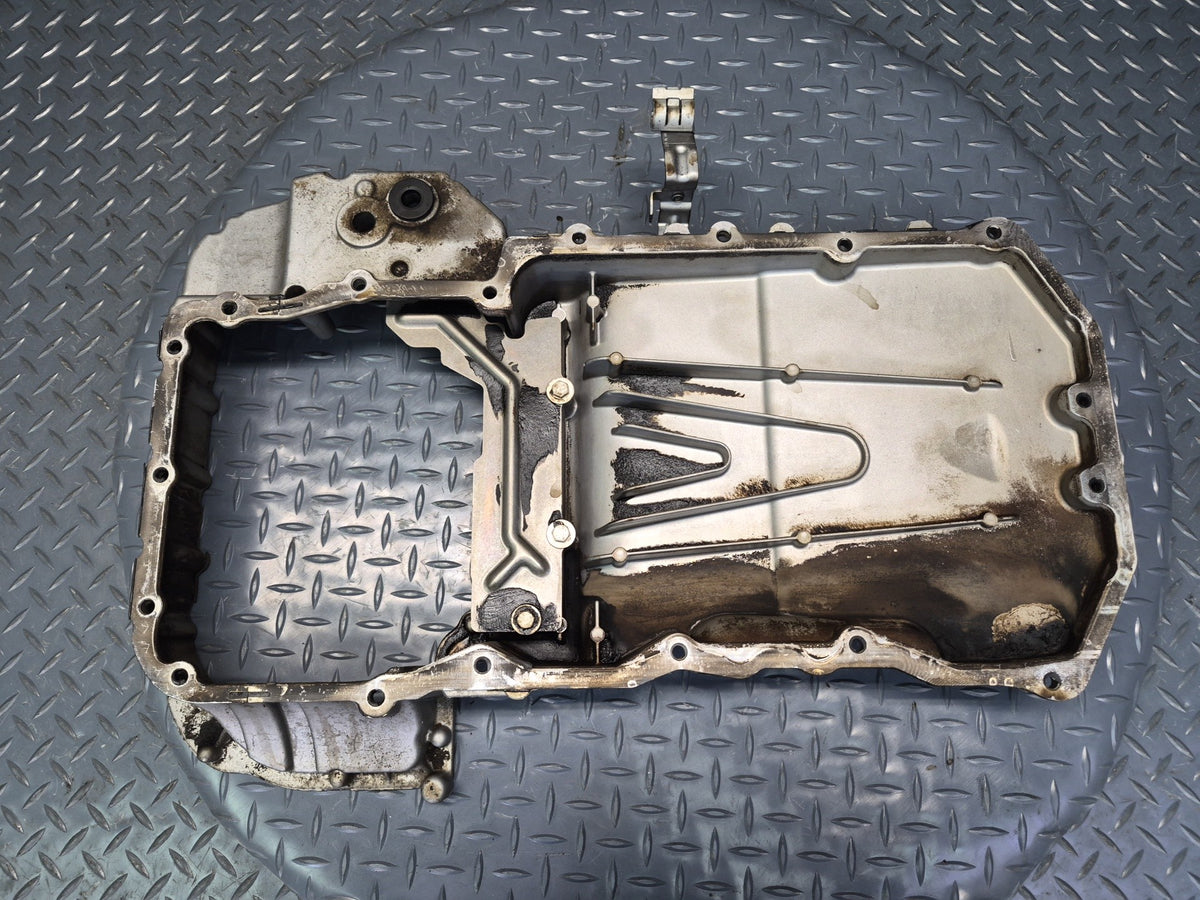 08-11 Mercedes W221 S63 AMG 6.3L M156 Engine Motor Upper Oil Pan 1560140702 OEM