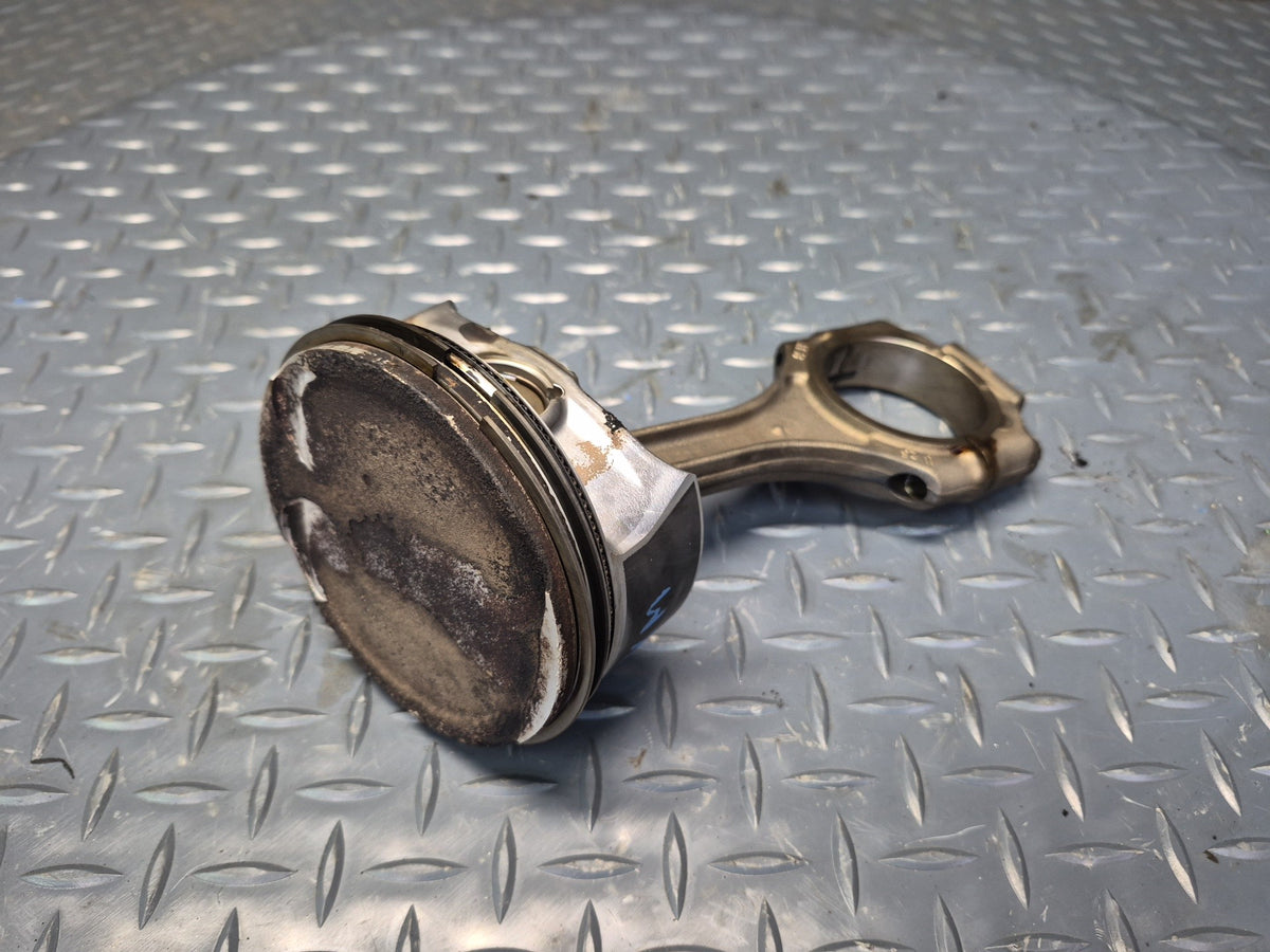 08-11 Mercedes W221 S63 AMG 6.3L M156 Set of 8 Engine Piston Connecting Rod OEM