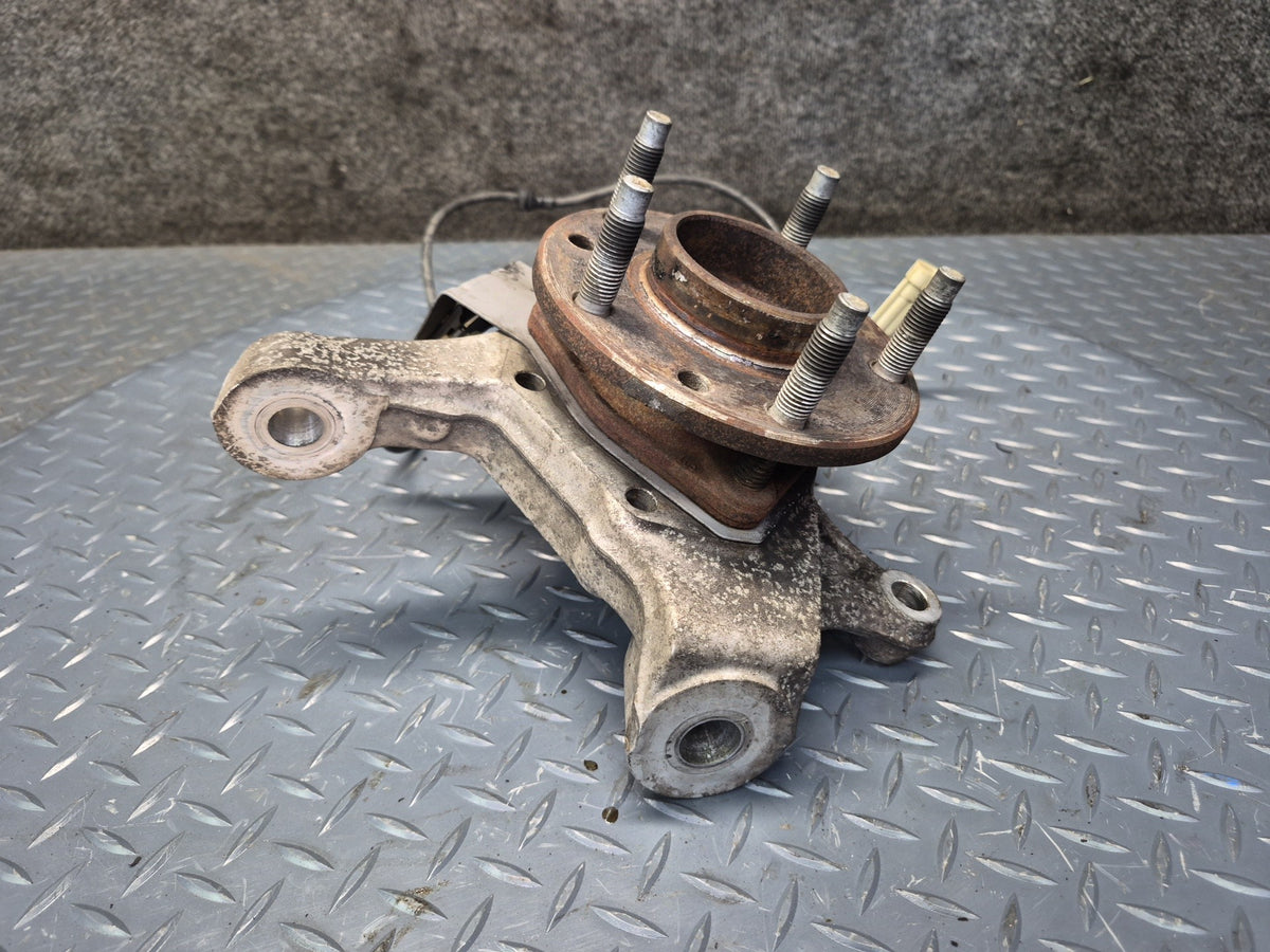 97-04 Chevrolet Corvette C5 Front Left Spindle Knuckle Wheel Hub Bearing OEM
