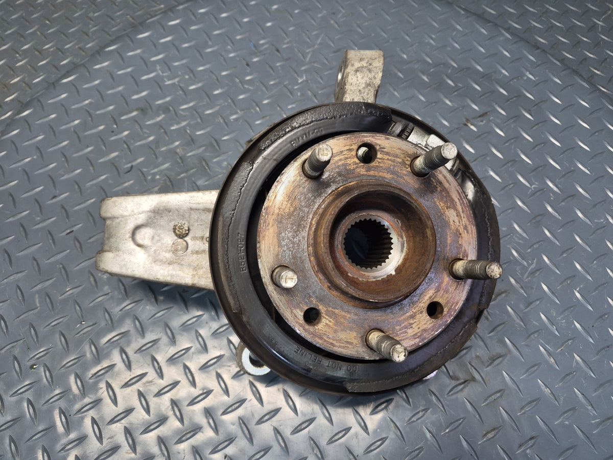 97-04 Chevrolet Corvette C5 Rear Right Spindle Knuckle Wheel Hub Bearing OEM