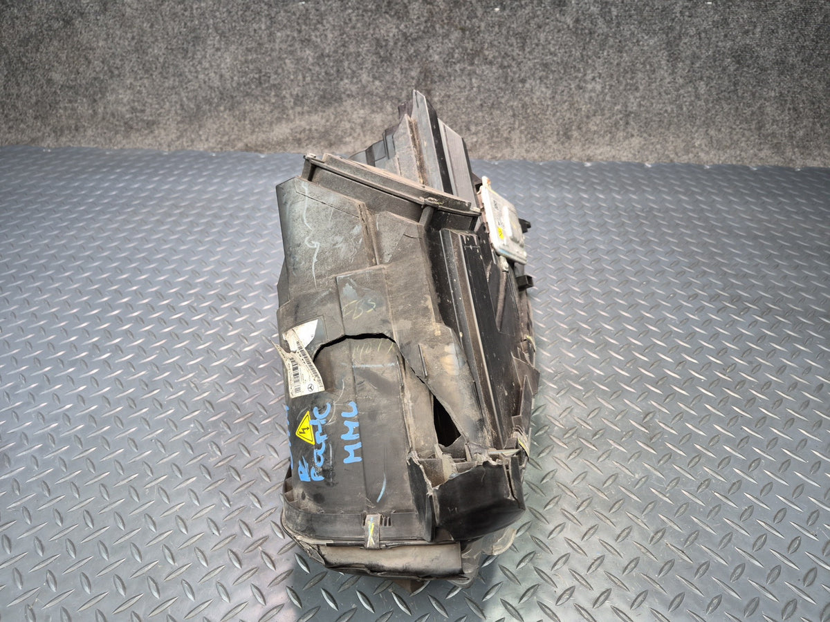 12-15 Mercedes W166 ML Front Right Adaptive Bi-xenon Headlight Lamp Defective