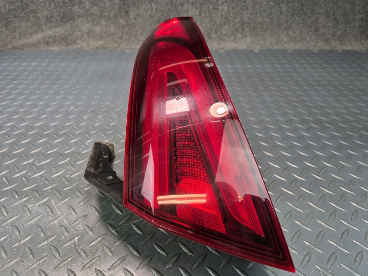 17-22 Alfa Romeo Giulia 952 Rear Left Right Inner Outer Tail Light Lamp Set OEM