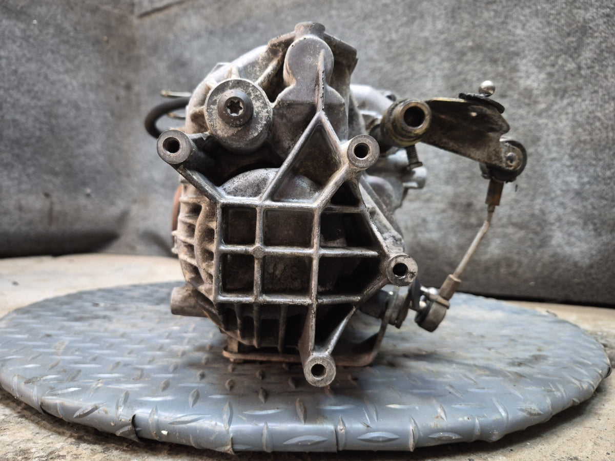 2000-2004 Porsche Boxster 986 2.7L G86.01 M/T 5-SPEED Manual Transmission