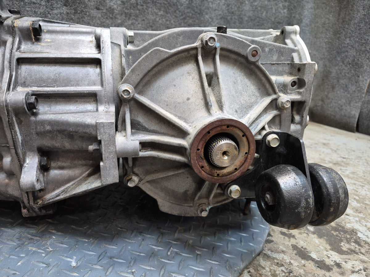 1998 Chevrolet Corvette C5 LS1 MM6 Manual Transmission w Differential 3.42 Ratio