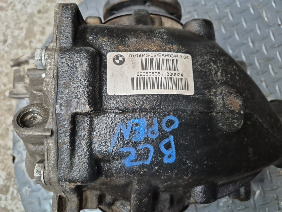 07-08 BMW E85 Z4 N52 3.0si A/T Rear Axle Differential Carrier 3.64 Ratio 65k OEM