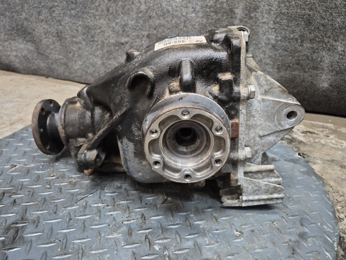 07-08 BMW E85 Z4 N52 3.0si A/T Rear Axle Differential Carrier 3.64 Ratio 65k OEM