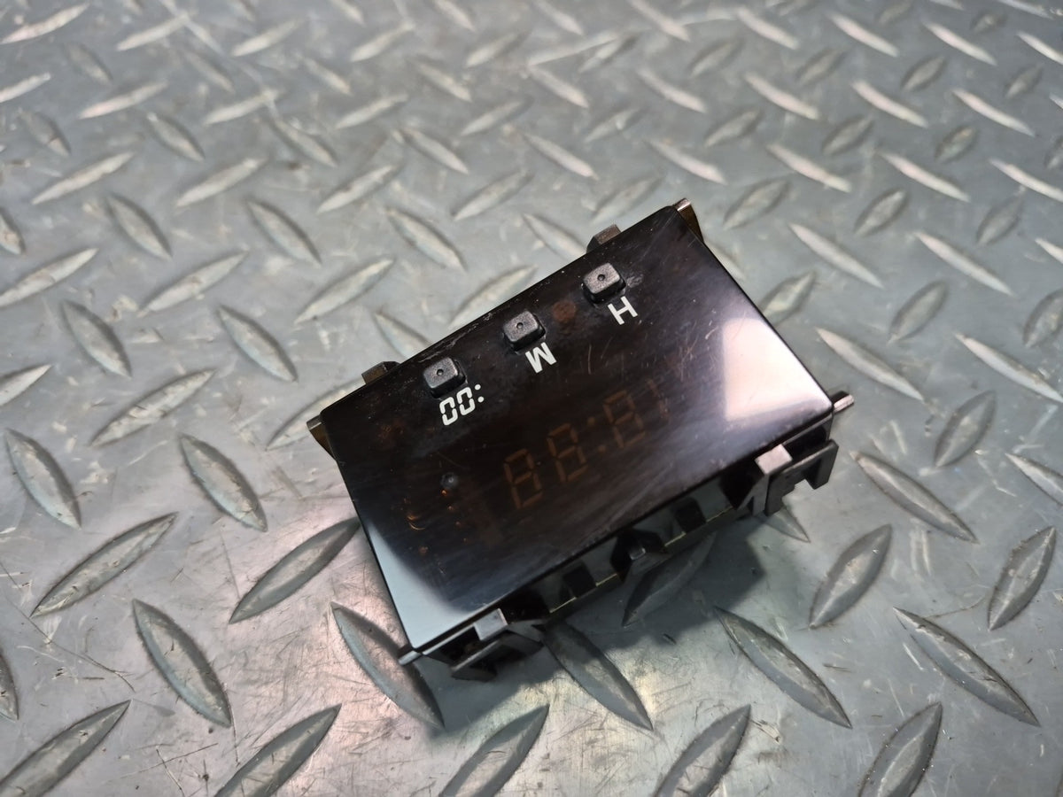 96-98 Toyota MARK2 JZX105 Dash Digital Clock Unit OEM