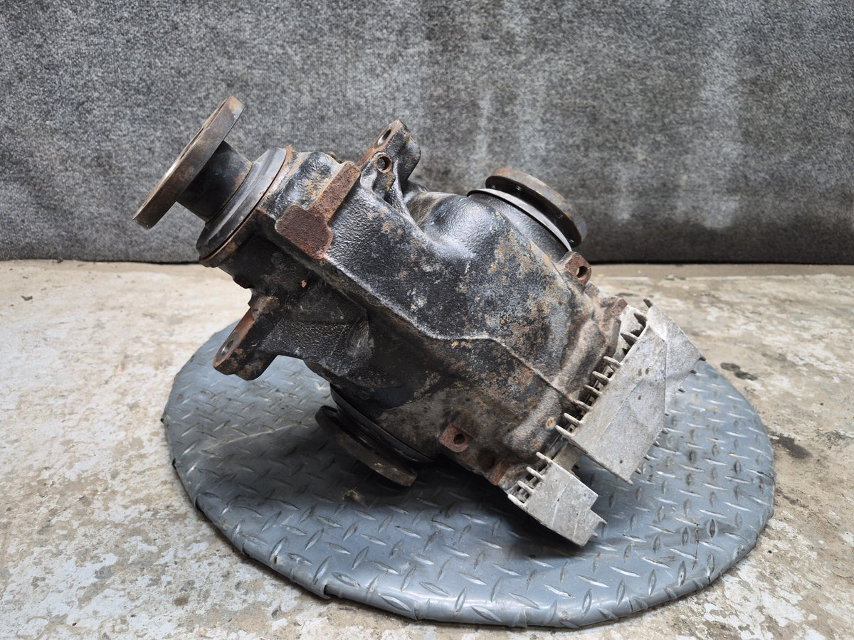 07-08 BMW E85 Z4 N52 3.0si A/T Rear Axle Differential Carrier 3.64 Ratio 65k OEM