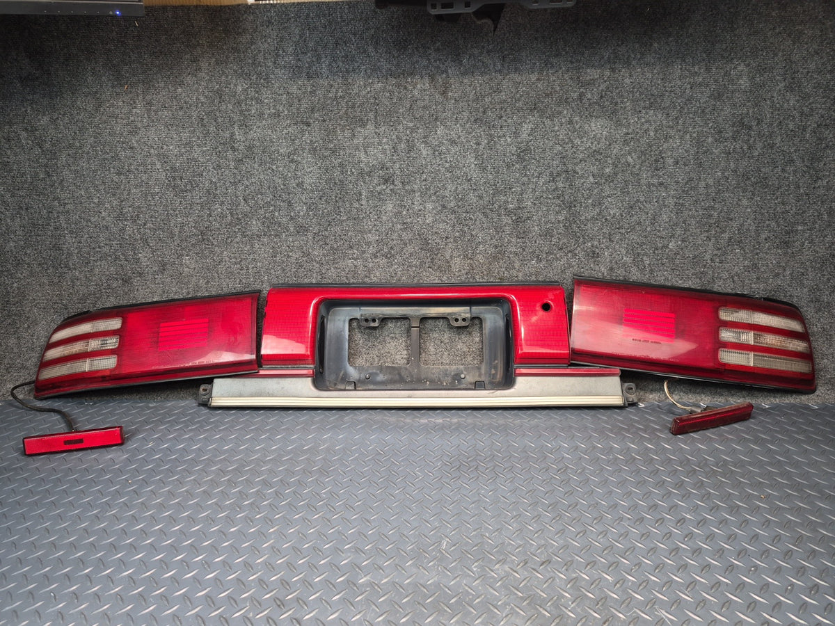 89-92 Toyota Supra MA71 MK3 Set of 5 Rear Left Center Right Tail Light Lamp OEM