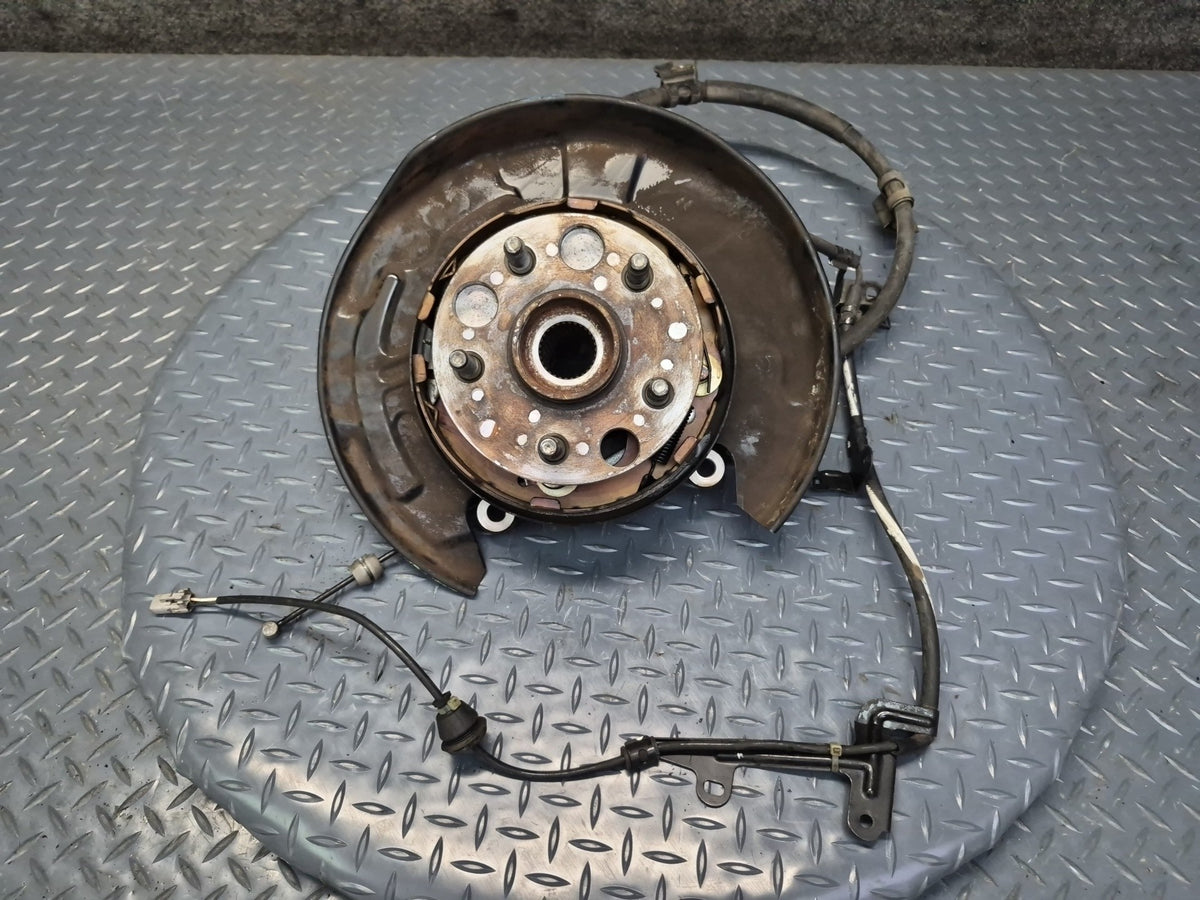 92-00 Lexus UZZ30L SC300 SC400 RWD Rear Left Spindle Knuckle Wheel Hub OEM