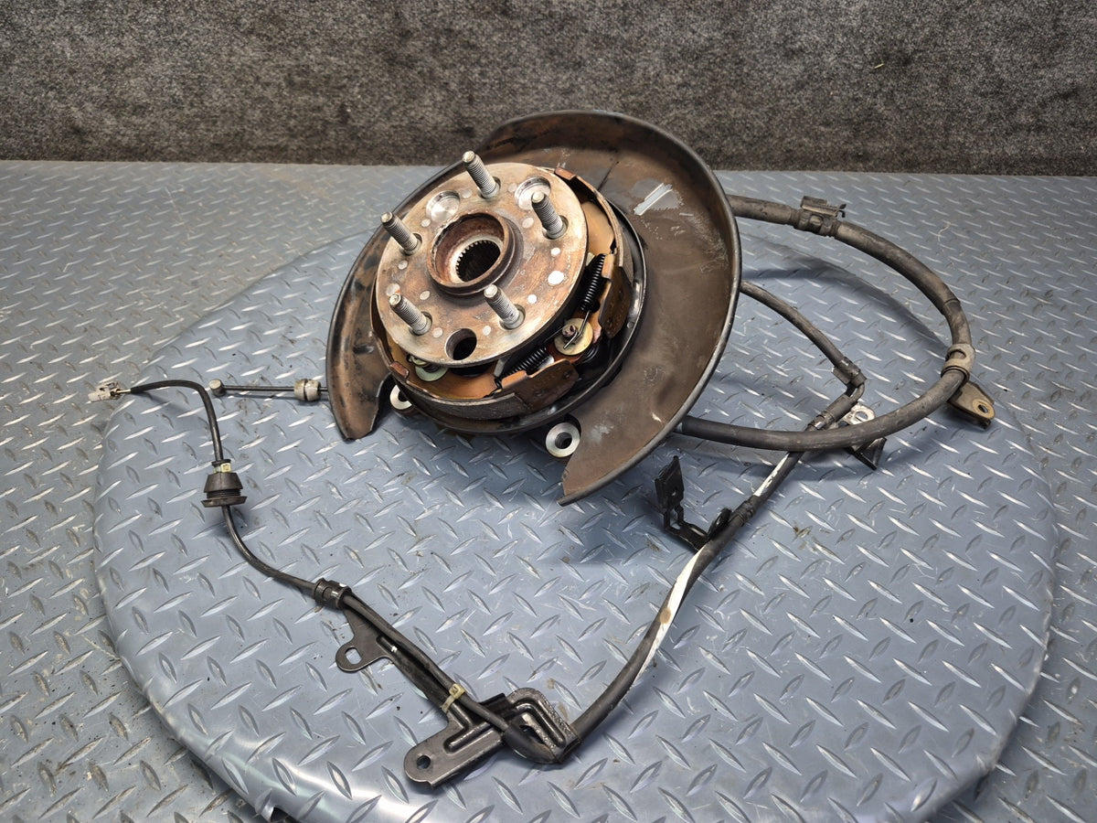 92-00 Lexus UZZ30L SC300 SC400 RWD Rear Left Spindle Knuckle Wheel Hub OEM