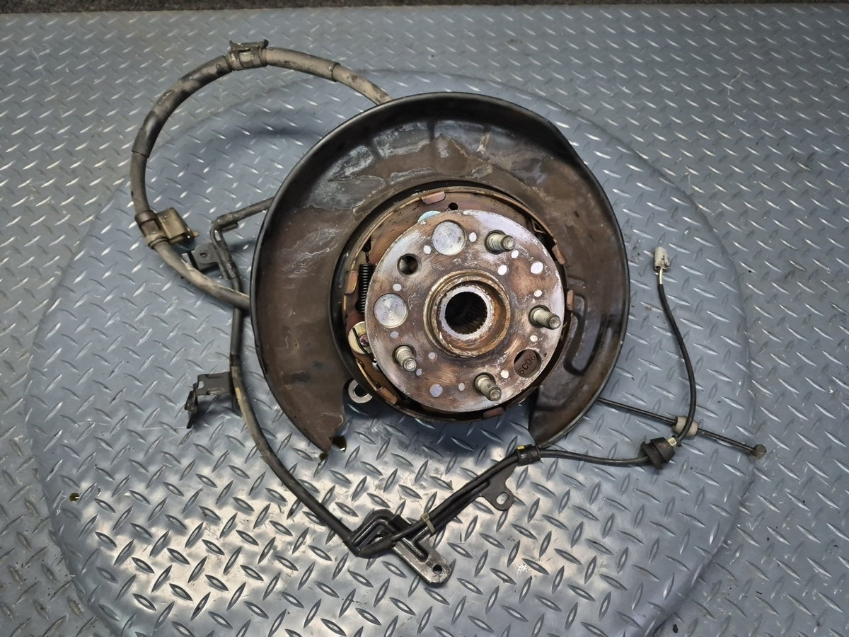 92-00 Lexus UZZ30L SC300 SC400 RWD Rear Right Spindle Knuckle Wheel Hub OEM
