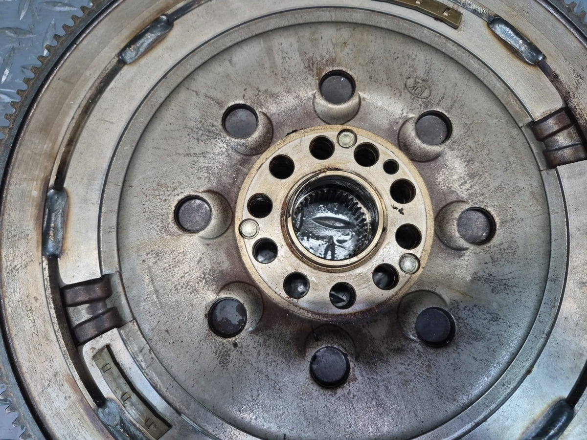 2011-2016 Porsche Panamera 970 3.6L Transmission Dual Mass Flywheel Flex Plate