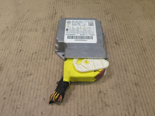 2010-2012 AUDI A5 S5 SRS Air Bag Control Module OEM