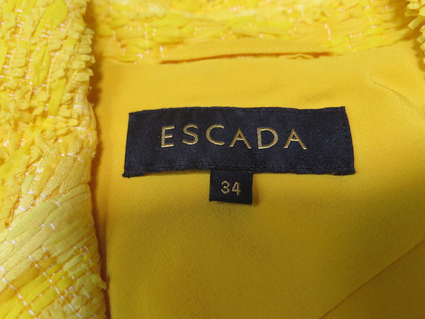 Escada  EU 34 Tweed Yellow Pineapple Jacket Sleeve With Zipper