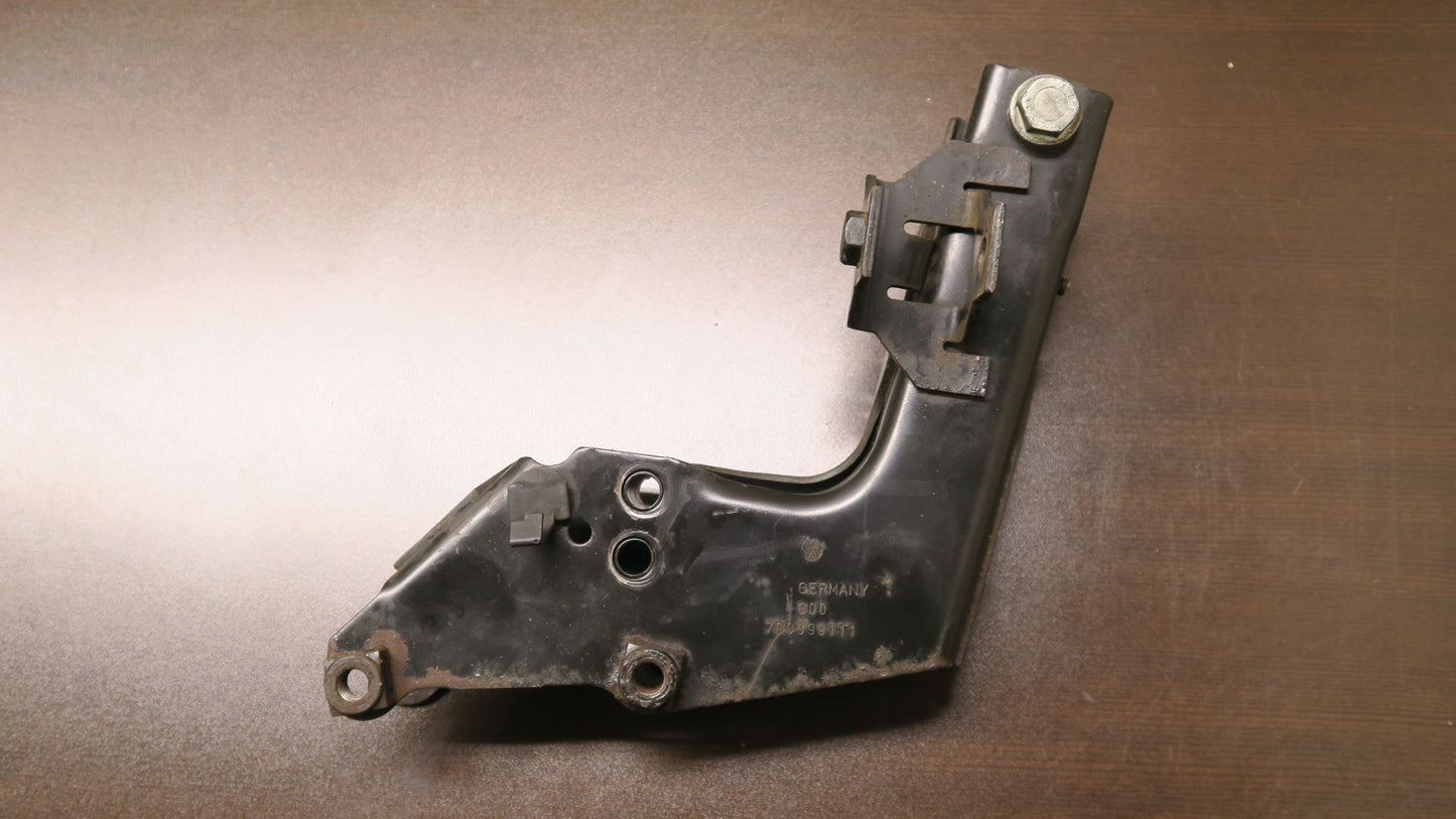 95-04 VW Volkswagen Eurovan Transporter Transmission Mount Upper OEM - 7D0399111