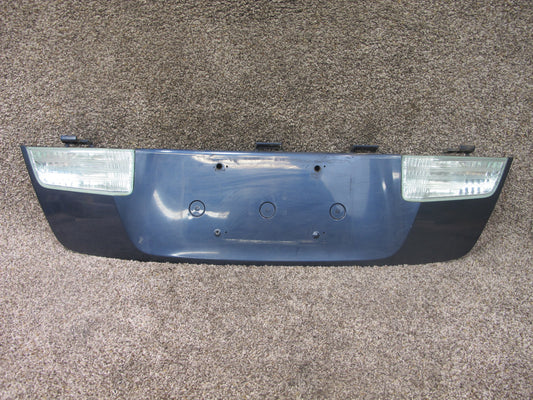 2003-2009 LEXUS GX470 REAR TRUNK LID LICENSE PLATE TRIM PANEL MOLDING W LAMPS