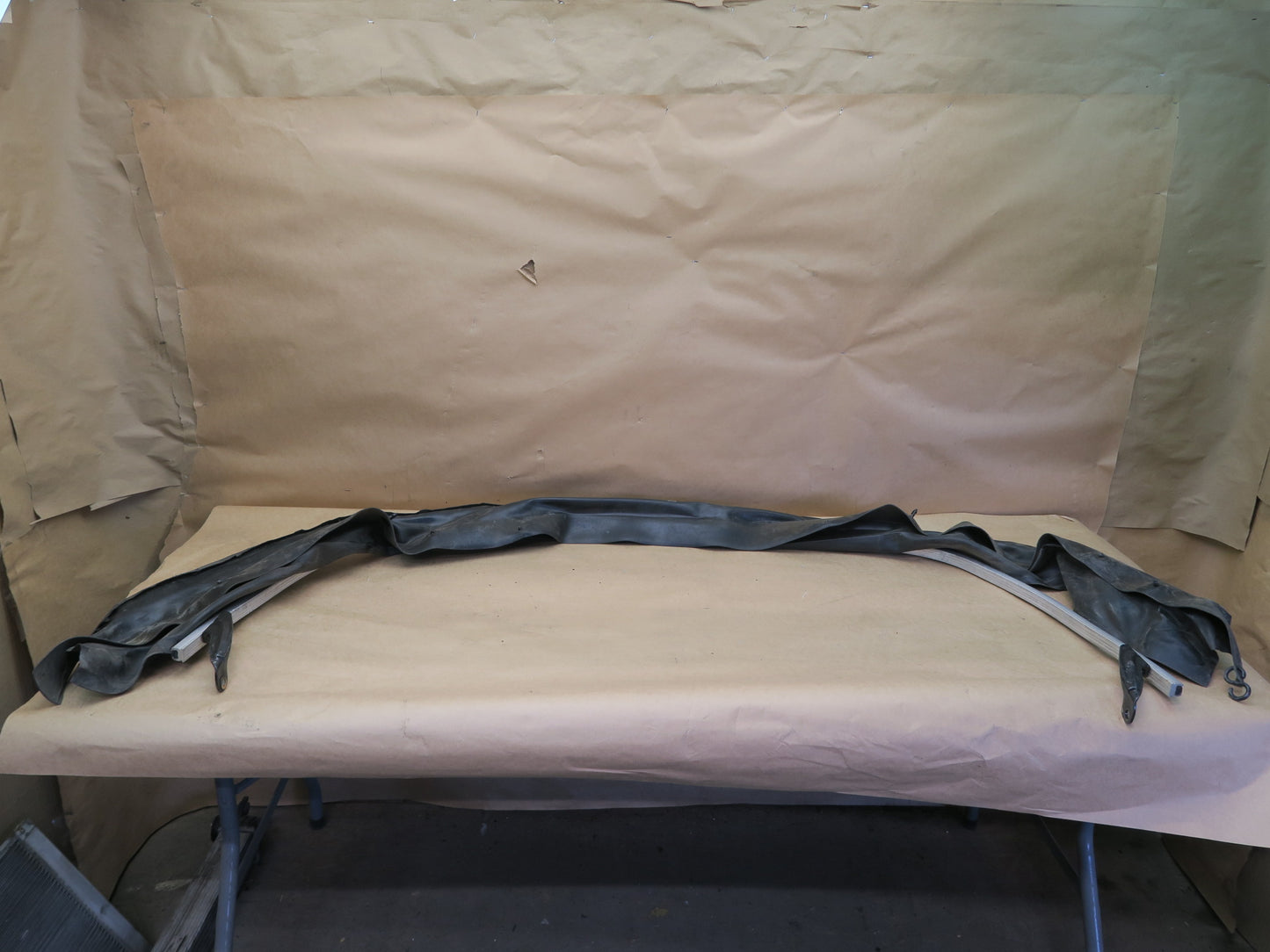 96-99 MITSUBISHI ECLIPSE SPYDER CONVERTIBLE SOFT TOP ROOF REAR COVER W SUPPORT
