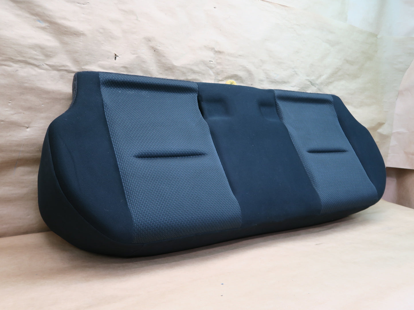 04-06 Toyota Scion XB Rear Second ROW Upper & Lower Seat Cushion Black OEM