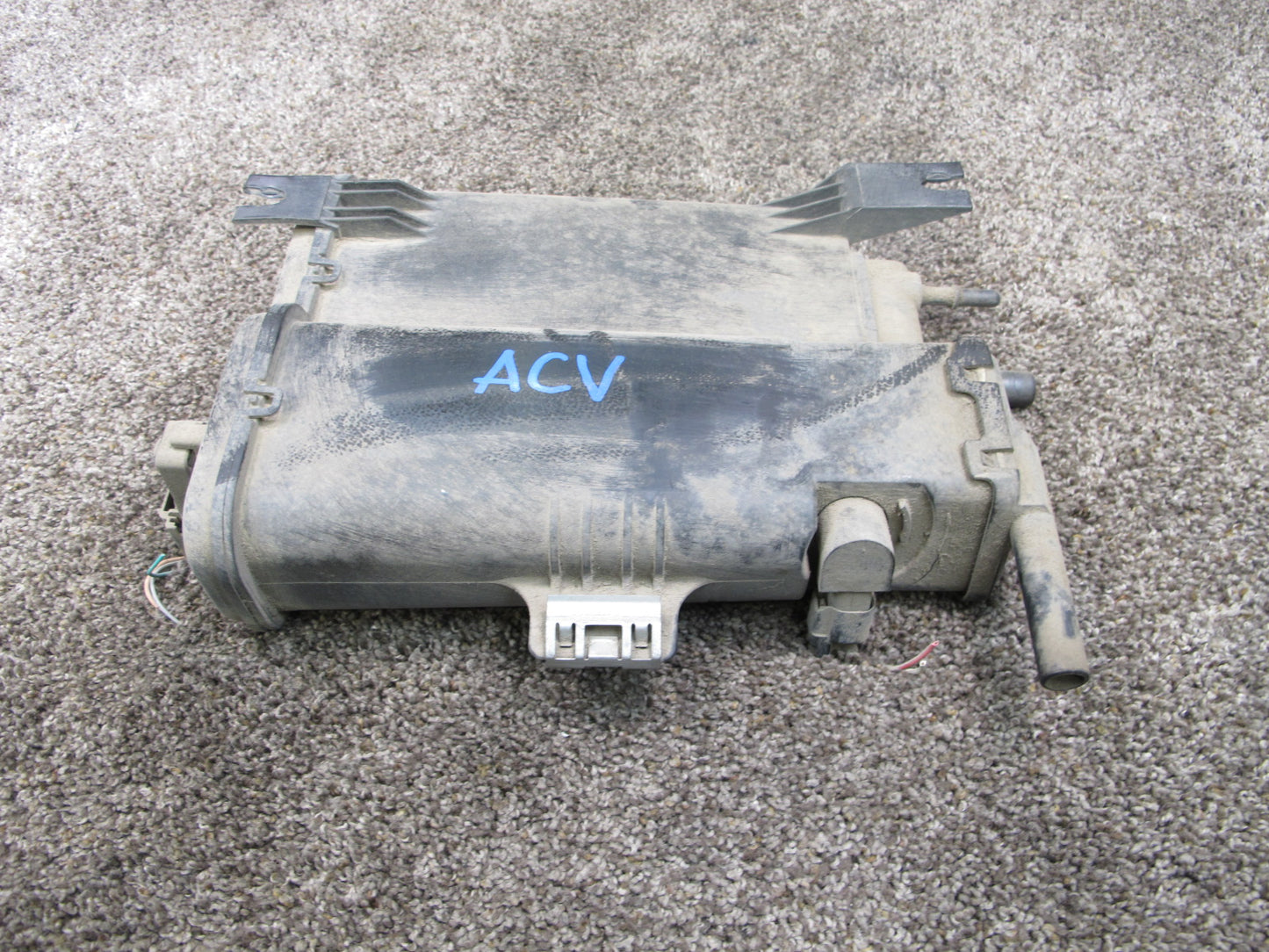 08-14 CADILLAC CTS-V FUEL EVAP VAPOR CHARCOAL CANISTER OEM