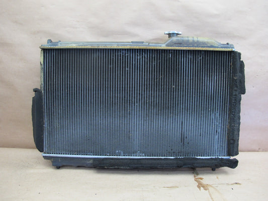 01-06 LEXUS UCF30L LS430 ENGINE COOLING RADIATOR 422172-3822 OEM