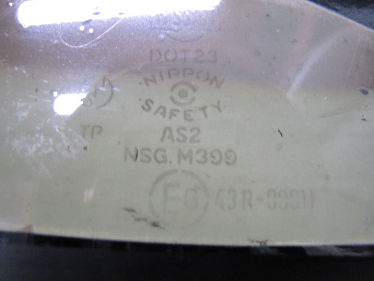 84-89 NISSAN Z31 300ZX 2+0 REAR RIGHT QUARTER GLASS WINDOW OEM