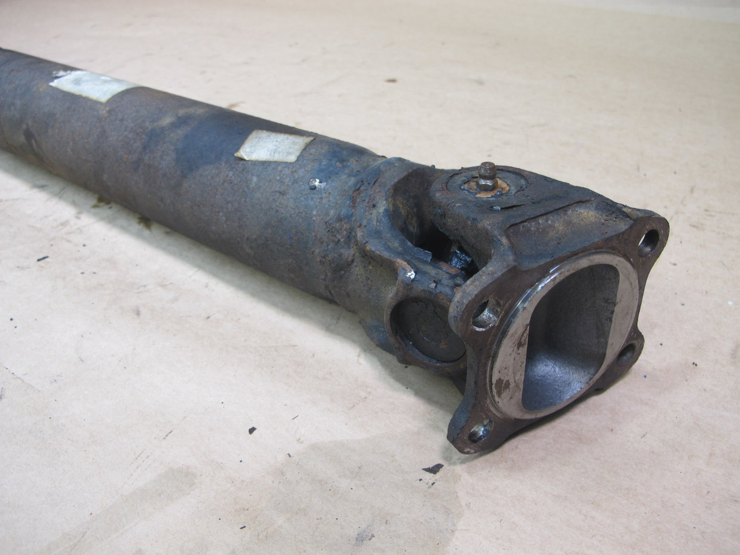 99-01 ISUZU VEHICROSS 4WD AUTO TRANSMISSION REAR DRIVESHAFT OEM