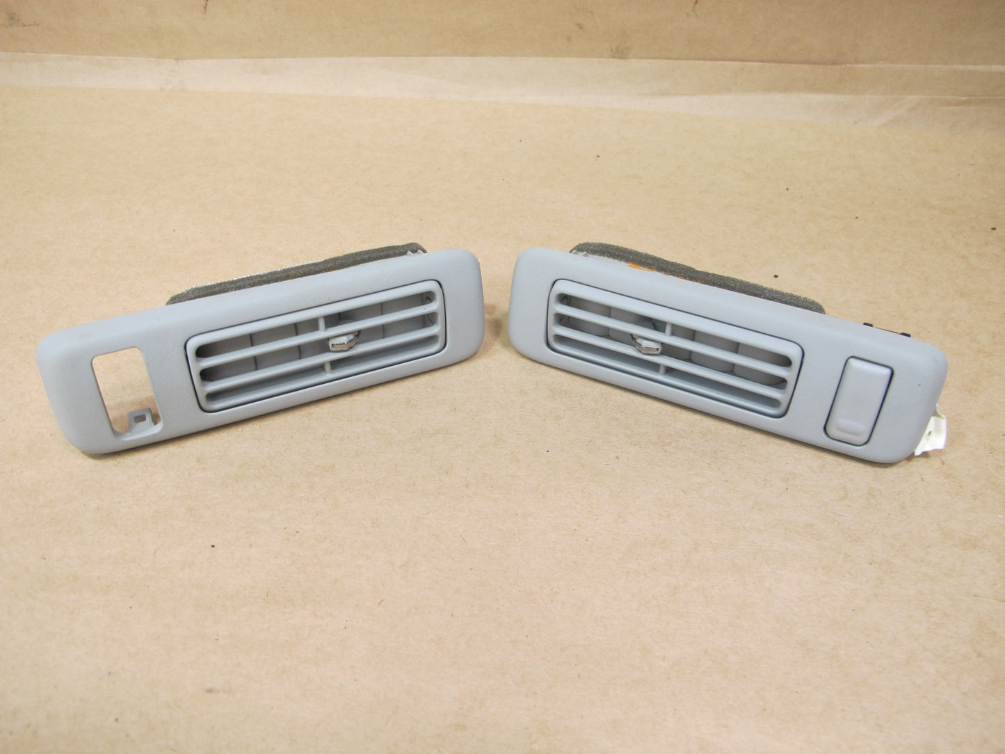 08-16 LEXUS UVF46 LS600h LS460 SET OF 2 REAR ROOF OVERHEAD A/C AIR VENT OEM