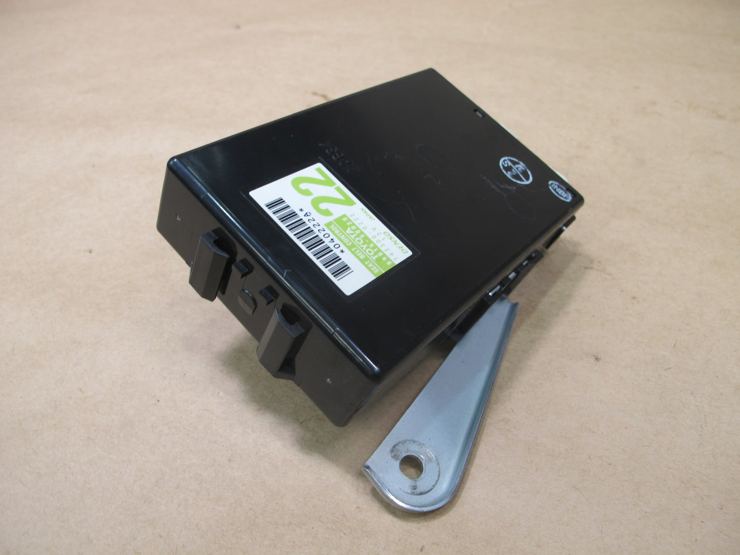 08-12 LEXUS UVF46 LS460hL LS460 SEAT BELT CONTROL MODULE 89815-50020 OEM