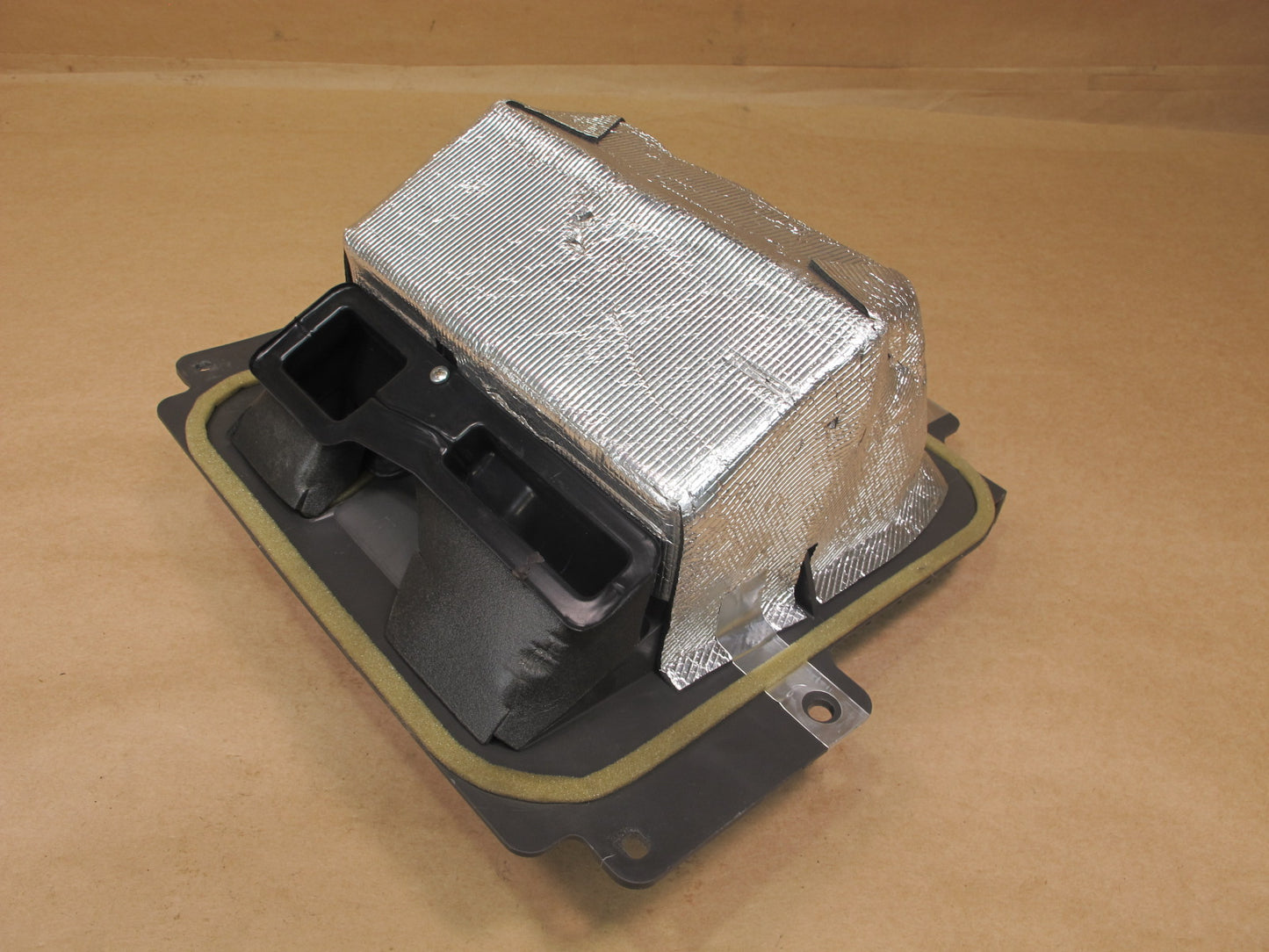 08-16 LEXUS UVF46 LS600hL LS460 REAR COMPARTMENT STORAGE COOLER TRAY BOX OEM