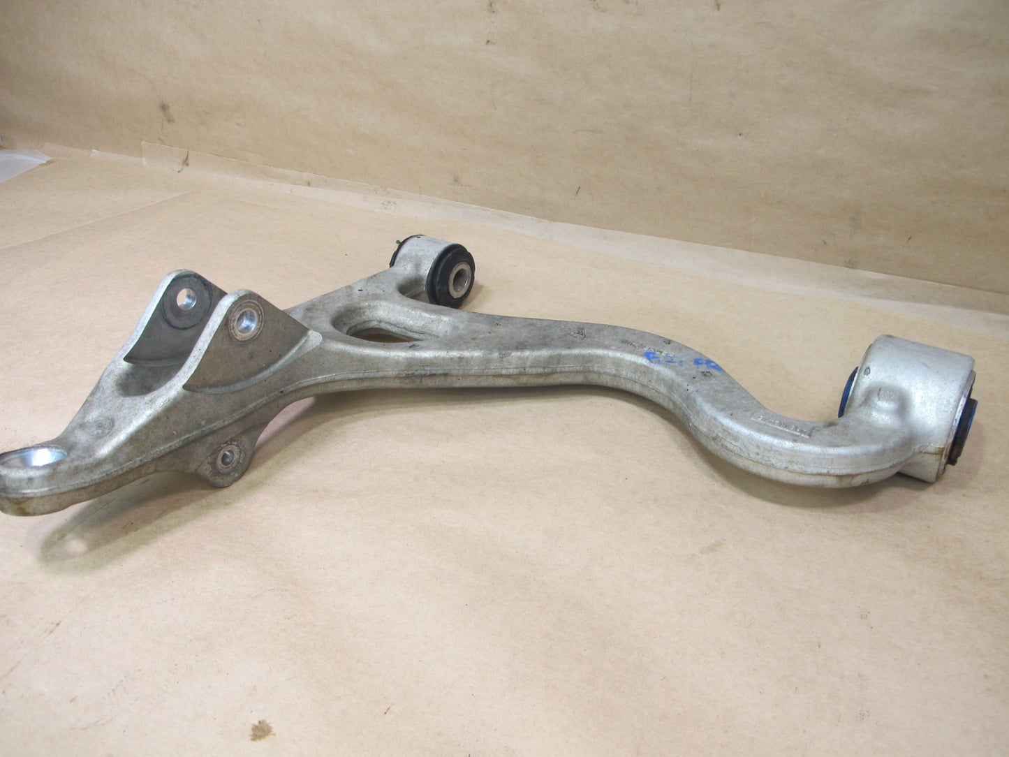 02-05 FORD THUNDERBIRD FRONT RIGHT SUSPENSION LOWER CONTROL ARM OEM