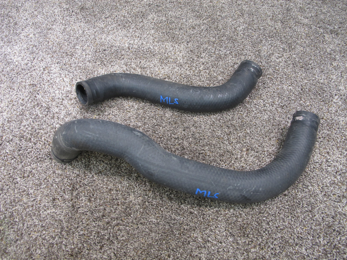 01-06 LEXUS UCF30L LS430 SET OF 2 ENGINE RADIATOR HOSE PIPE LINE OEM