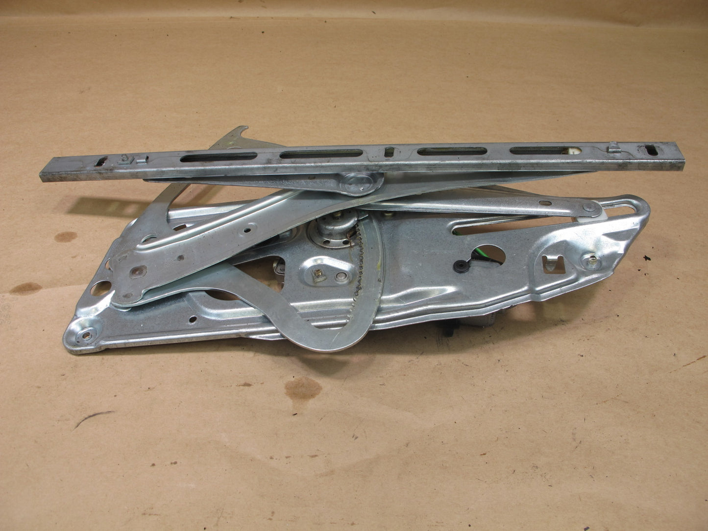 94-99 MERCEDES W140 S-CLASS FRONT RIGHT DOOR WINDOW REGULATOR W MOTOR OEM