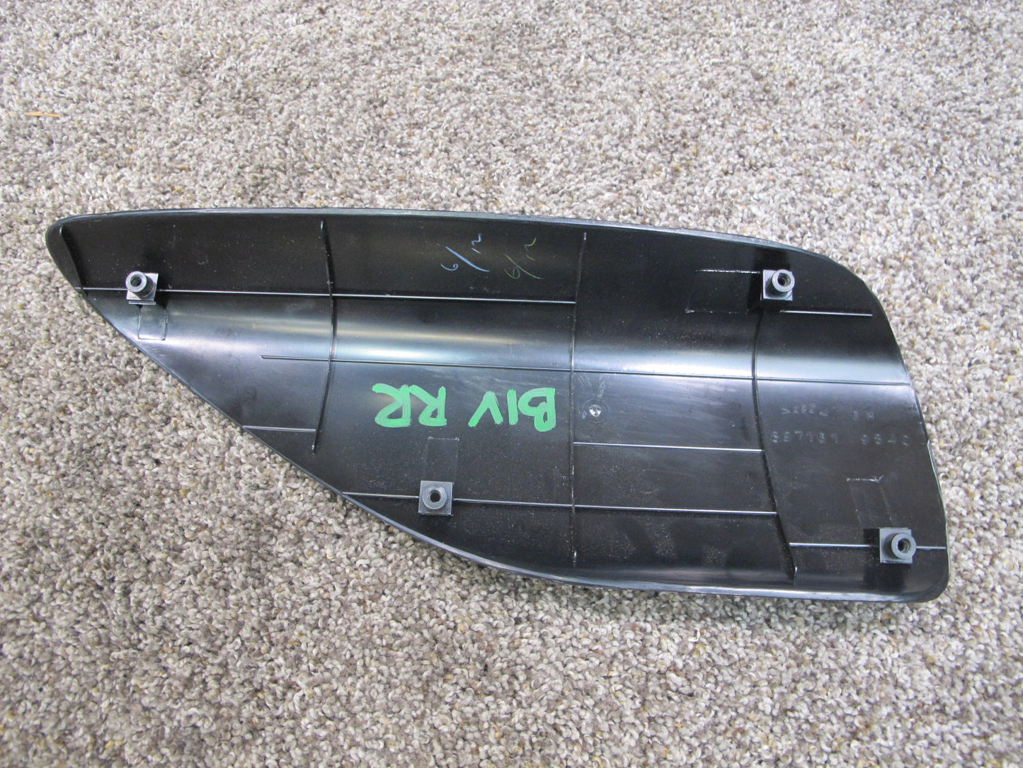 99-01 ISUZU VEHICROSS REAR RIGHT INTERIOR QUARTER PANEL HANDLE TRIM OEM