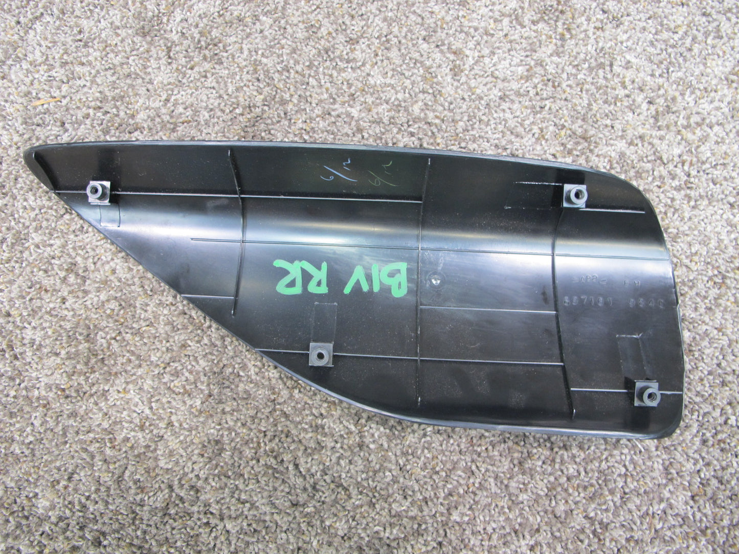 99-01 ISUZU VEHICROSS REAR RIGHT INTERIOR QUARTER PANEL HANDLE TRIM OEM