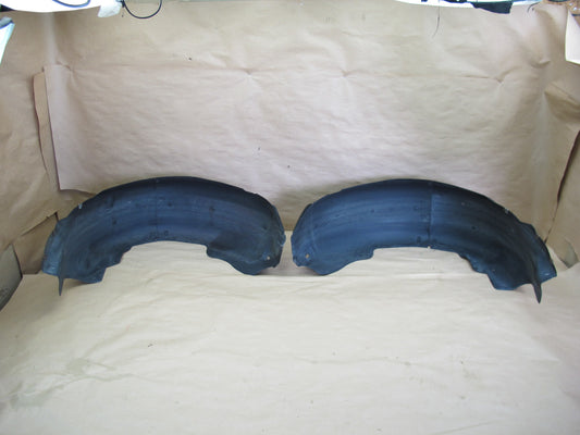 02-05 FORD THUNDERBIRD SET OF 2 REAR WHEEL ARCH LINER SPLASH SHIELD COVER OEM