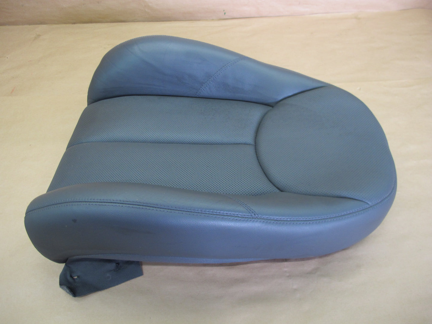 03-09 MERCEDES R230 FRONT RIGHT SEAT LEATHER UPPER BACKREST CUSHION W TRIM OEM