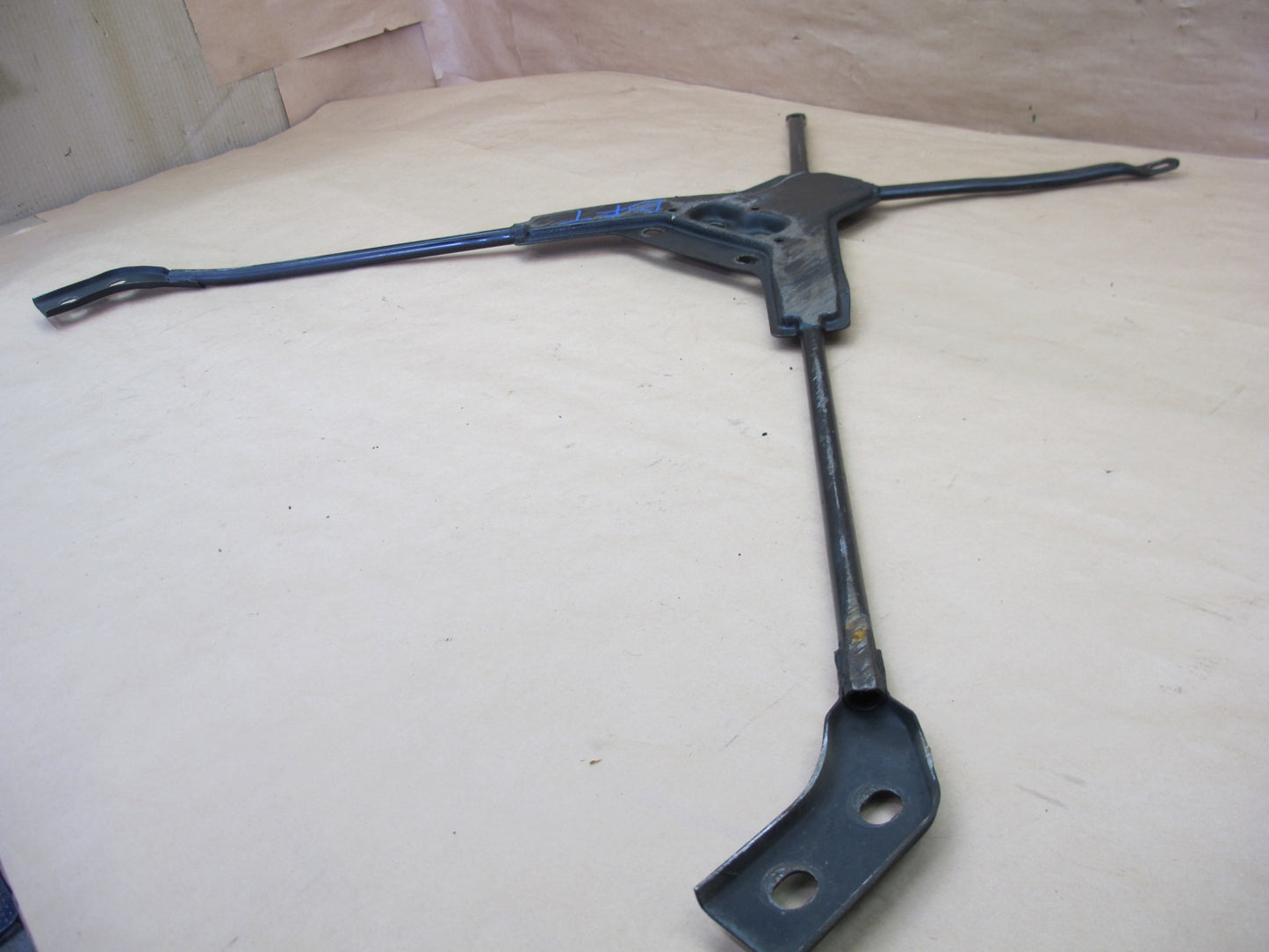 02-05 FORD THUNDERBIRD UNDER BODY SUSPENSION CHASSIS BRACE BAR OEM