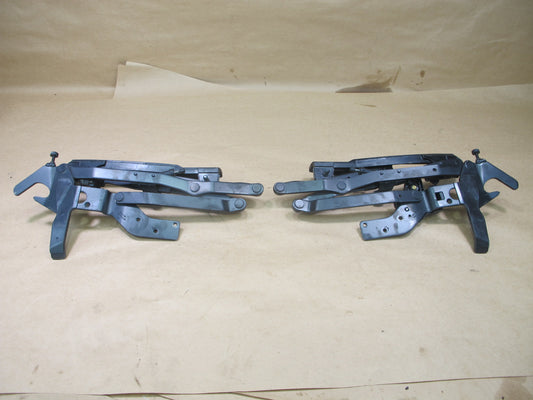 03-06 MERCEDES R230 SET OF 2 REAR TRUNK LID LEFT & RIGHT HINGE OEM