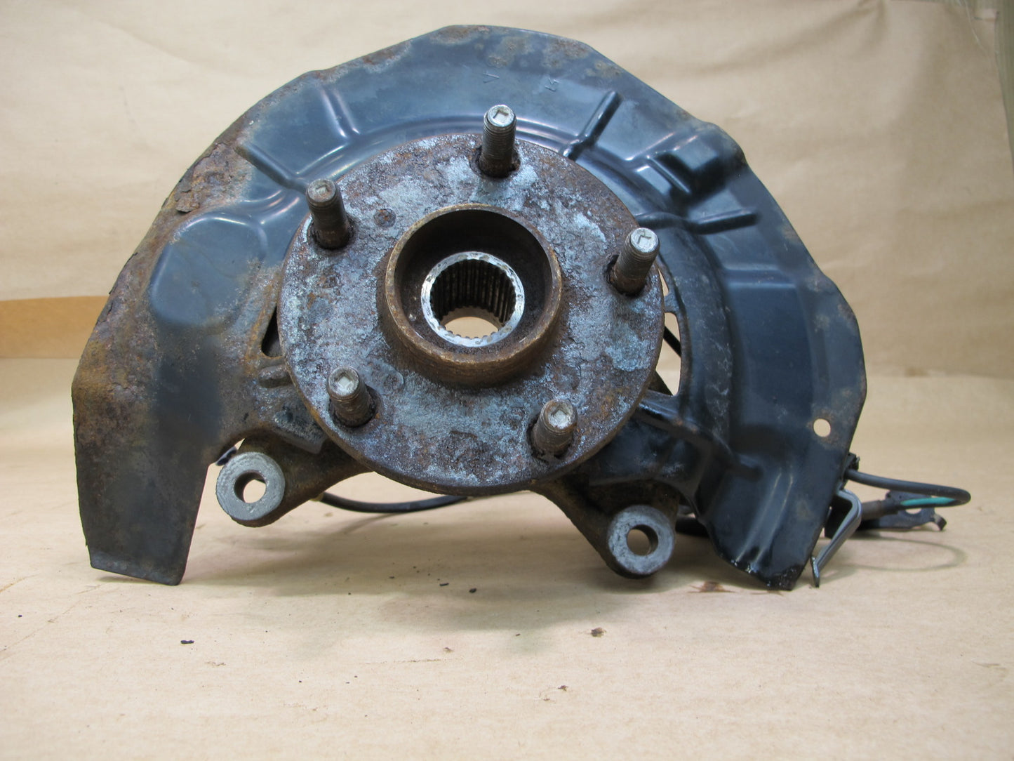 06-08 LEXUS XU30 RX400h AWD FRONT RIGHT SPINDLE KNUCKLE WHEEL HUB BEARING OEM